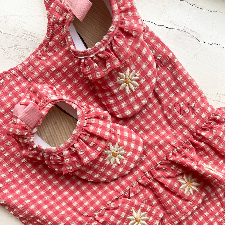 Konges Sloejd :: Soline Frill Swim Shoes Desert Rose