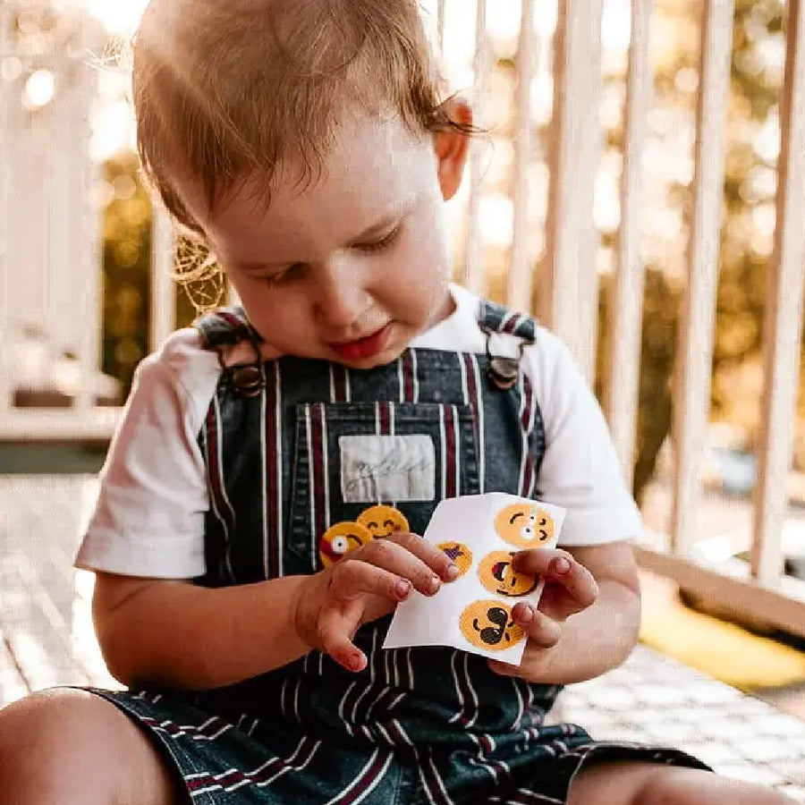 The Natural Patch Co. :: Buzz Patch Repellent Stickers
