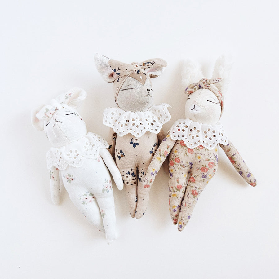 Isathena :: Faded Beige Double Gauze Mini Rabbit Doll