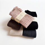 Collegien :: Helene Ribbed Merino Wool Legwarmers 331