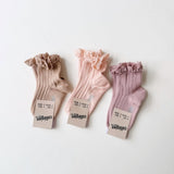 Collegien - Lili Lace Trim Ribbed Ankle Socks 280