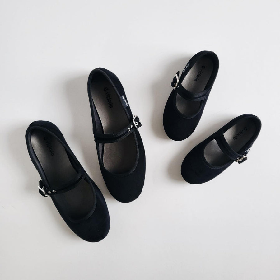 Victoria :: Oda Velvet Mom Ballerina Marino