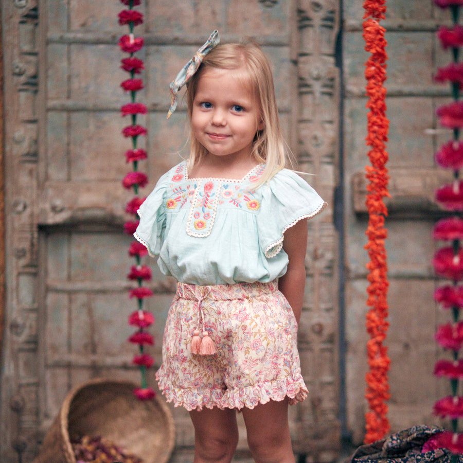 Louise Misha :: Shorts Vallaloid Cream Padma Mudra