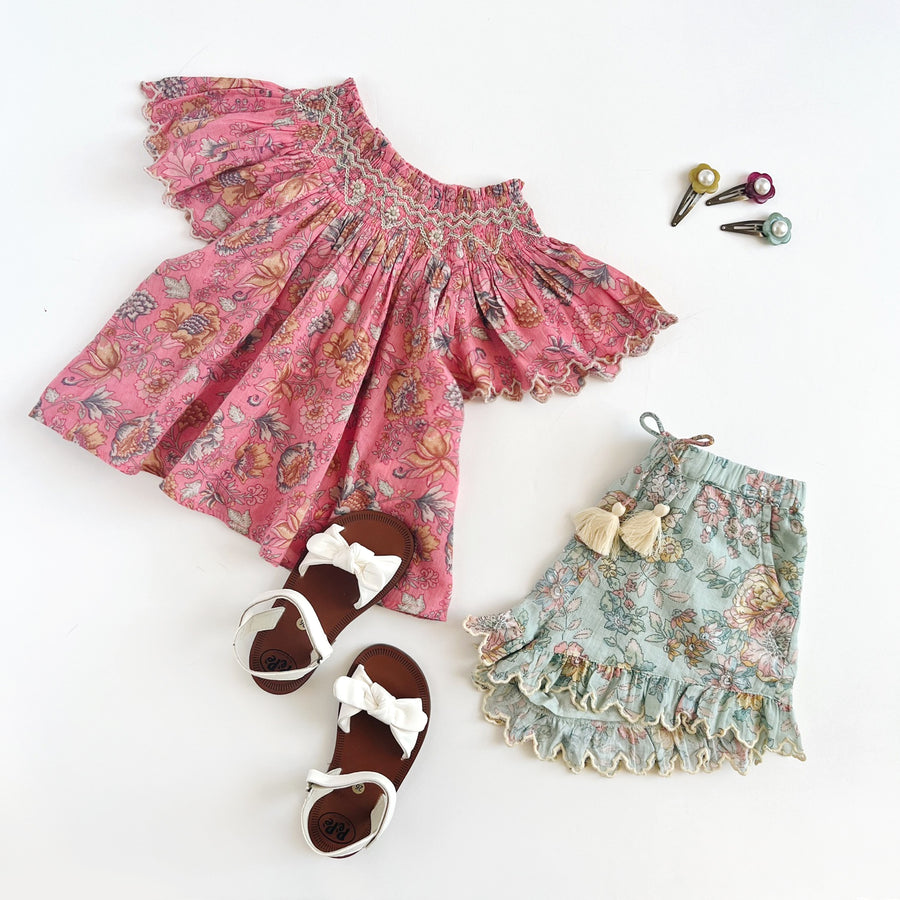 Louise Misha :: Shorts Vallaloid Water Jodhpur Flowers
